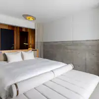 1ベッドキングルーム