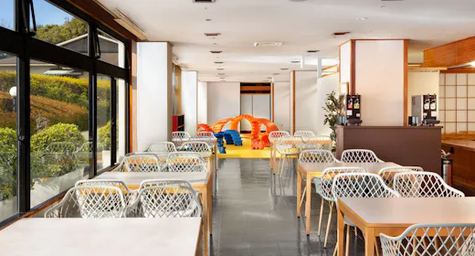 【早期优惠45】感受四季变迁与淡路岛壮丽自然的温泉住宿<含早餐和休息室>