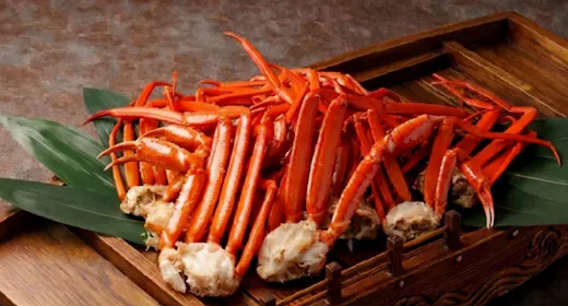 【冬季限定】冬の味覚「紅ズワイ蟹」を心ゆくまで!淡路島で楽しむ贅沢ビュッフェ旅<夕朝食付>