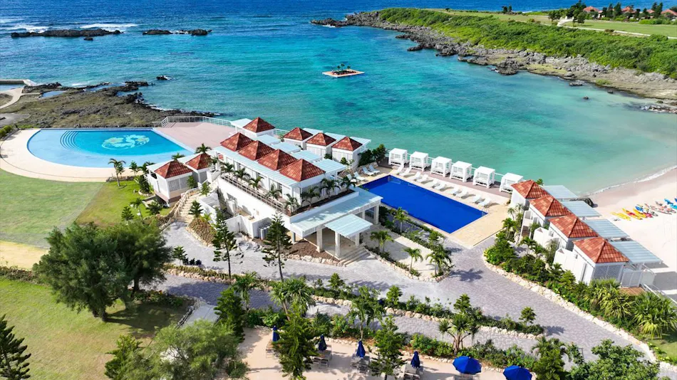 Hotel Shigira Mirage Beach Front