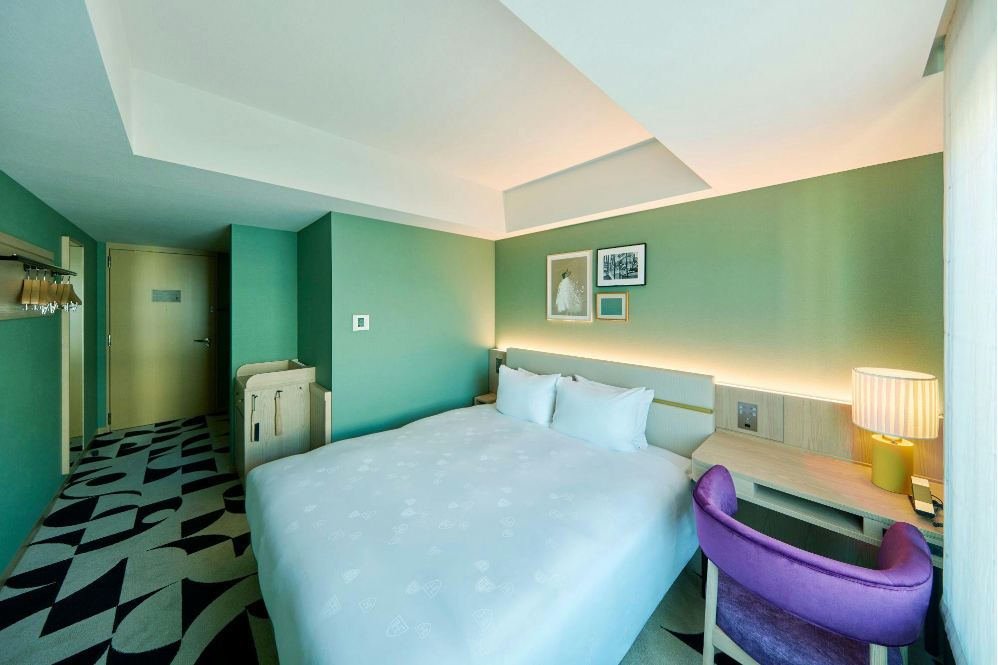 스탠다드 더블 21.4㎡ 객실 이미지