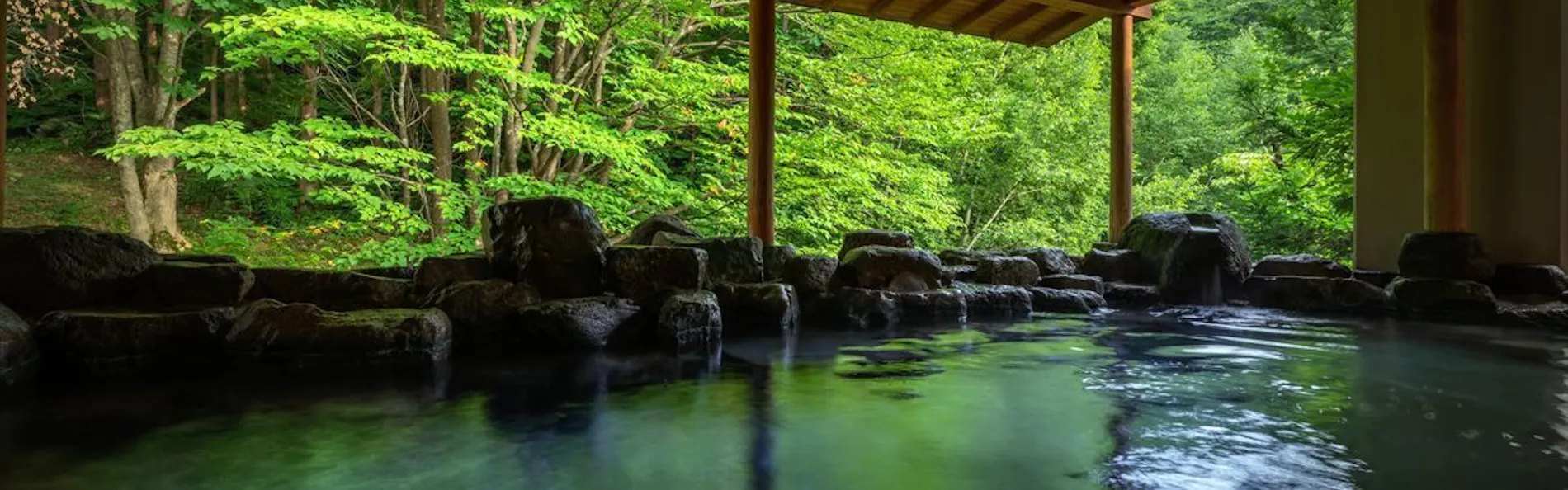 蔵王四季のホテル