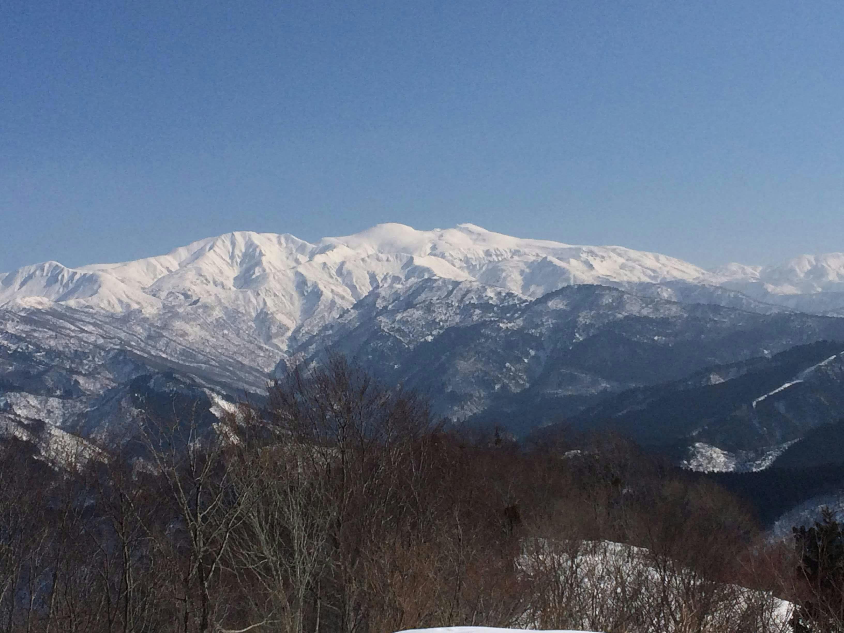 スノートレッキングツアー