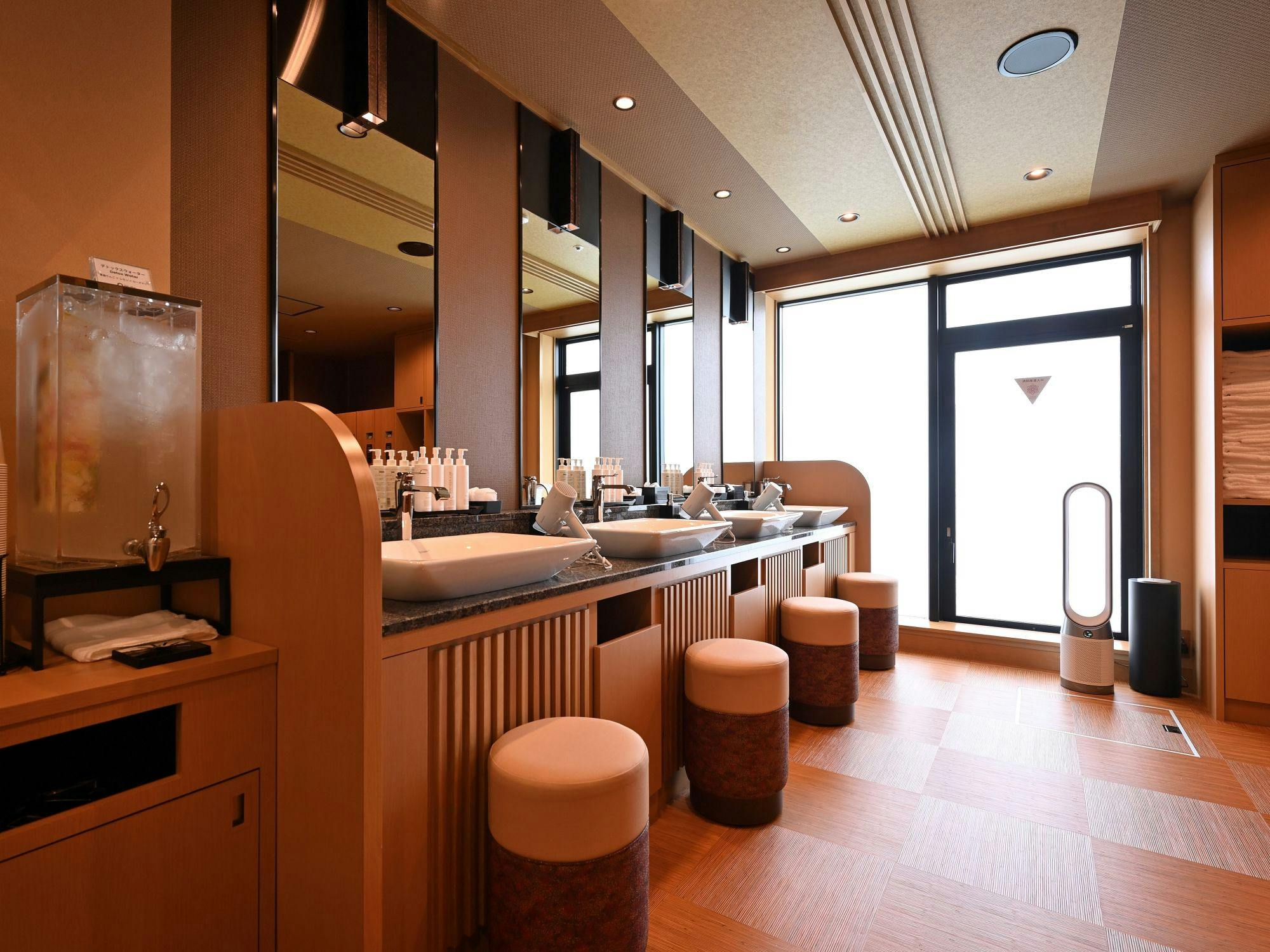 ReLabo　Medical Spa & Stay