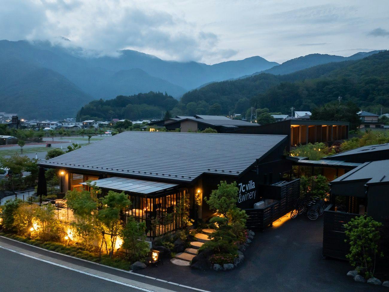 7c Villa & Winery