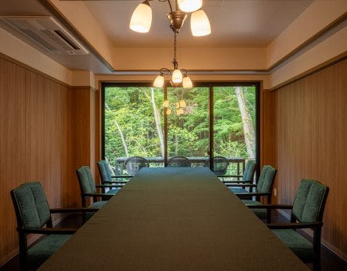 テラス付プライベートダイニング