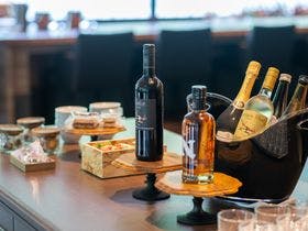 THE　YUKAWA　一條支店