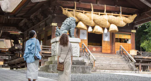 น้ำพุร้อนคามิสุวะ ชินยุ【แผนพื้นฐาน】เพลิดเพลินกับอาหารญี่ปุ่นสร้างสรรค์ในห้องส่วนตัวและผ่อนคลายกับน้ำพุร้อนจากแหล่งกำเนิดของเรา