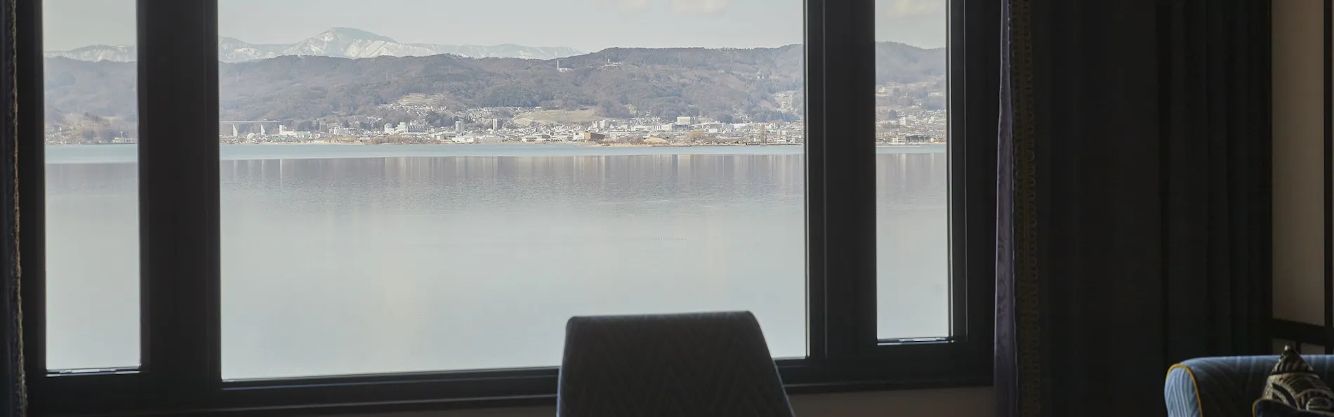 神秘なる諏訪湖に心癒される宿 上諏訪温泉しんゆ