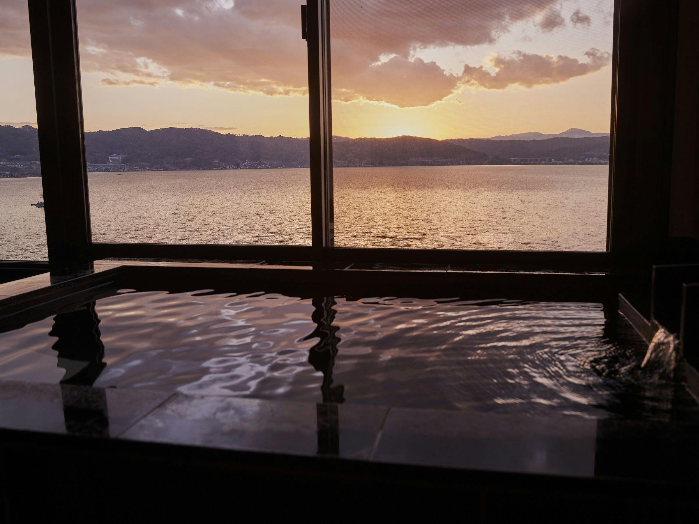 客室露天風呂からの眺望