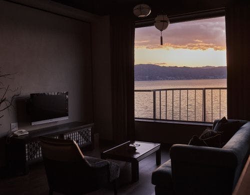 露天風呂付セミスイート【湖側5階】