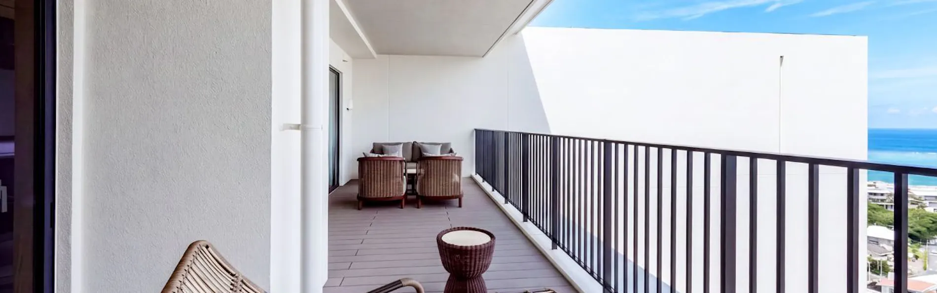 BLISSTIA SUITES&RESORT 沖縄恩納村