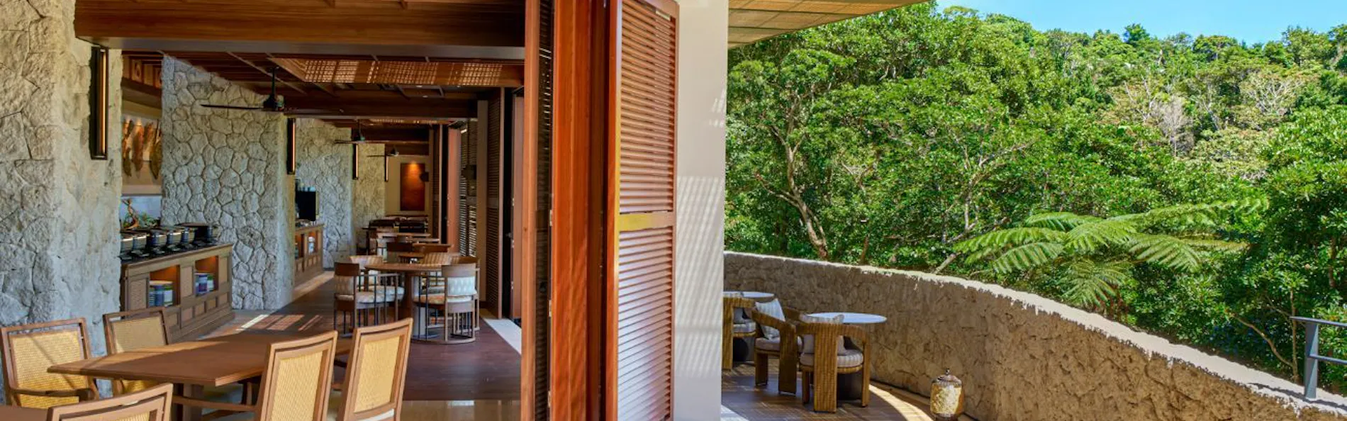 BLISSTIA SUITES&RESORT 沖縄恩納村