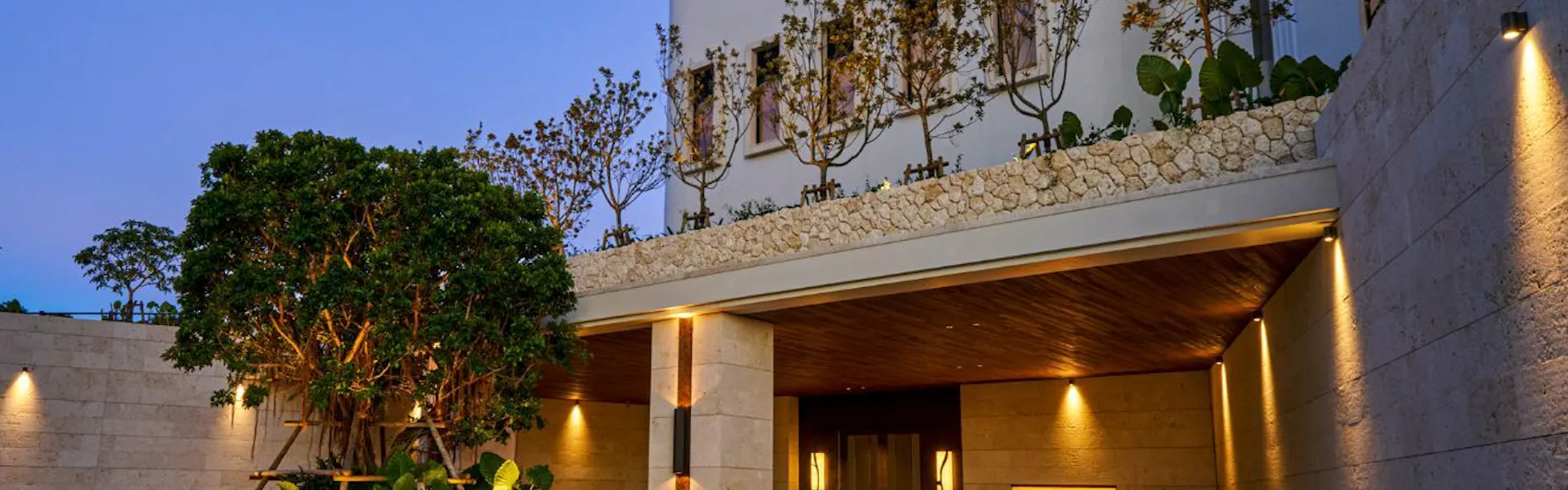 BLISSTIA SUITES&RESORT 沖縄恩納村