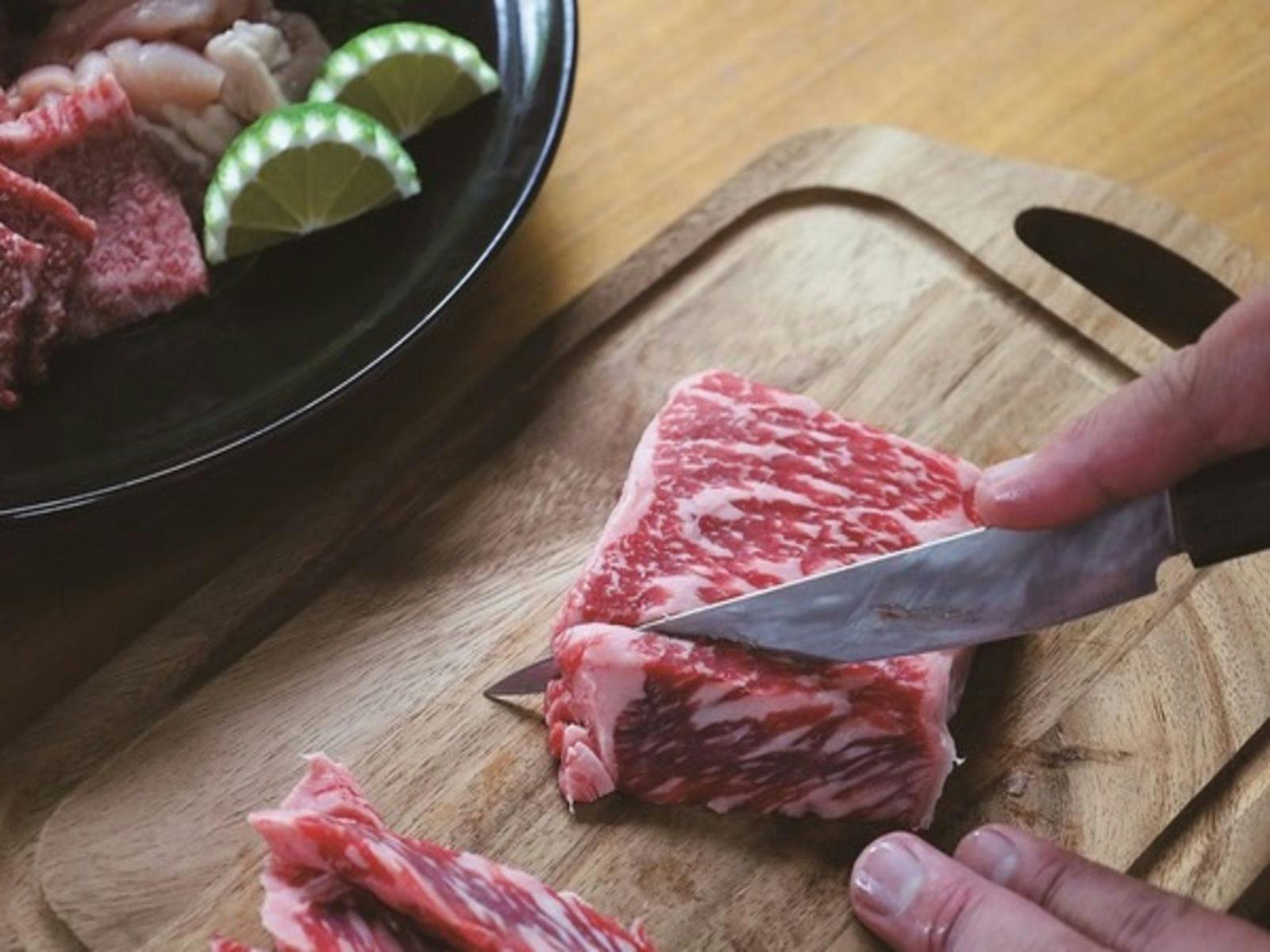 คอร์ส BBQ ที่สามารถเพลิดเพลินกับเนื้อวากิวโออิตะ (ตัวอย่าง)