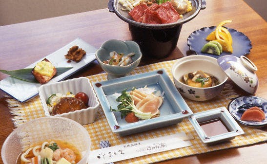 กรุณารับประทานในขณะที่ยังอุ่นอยู่!