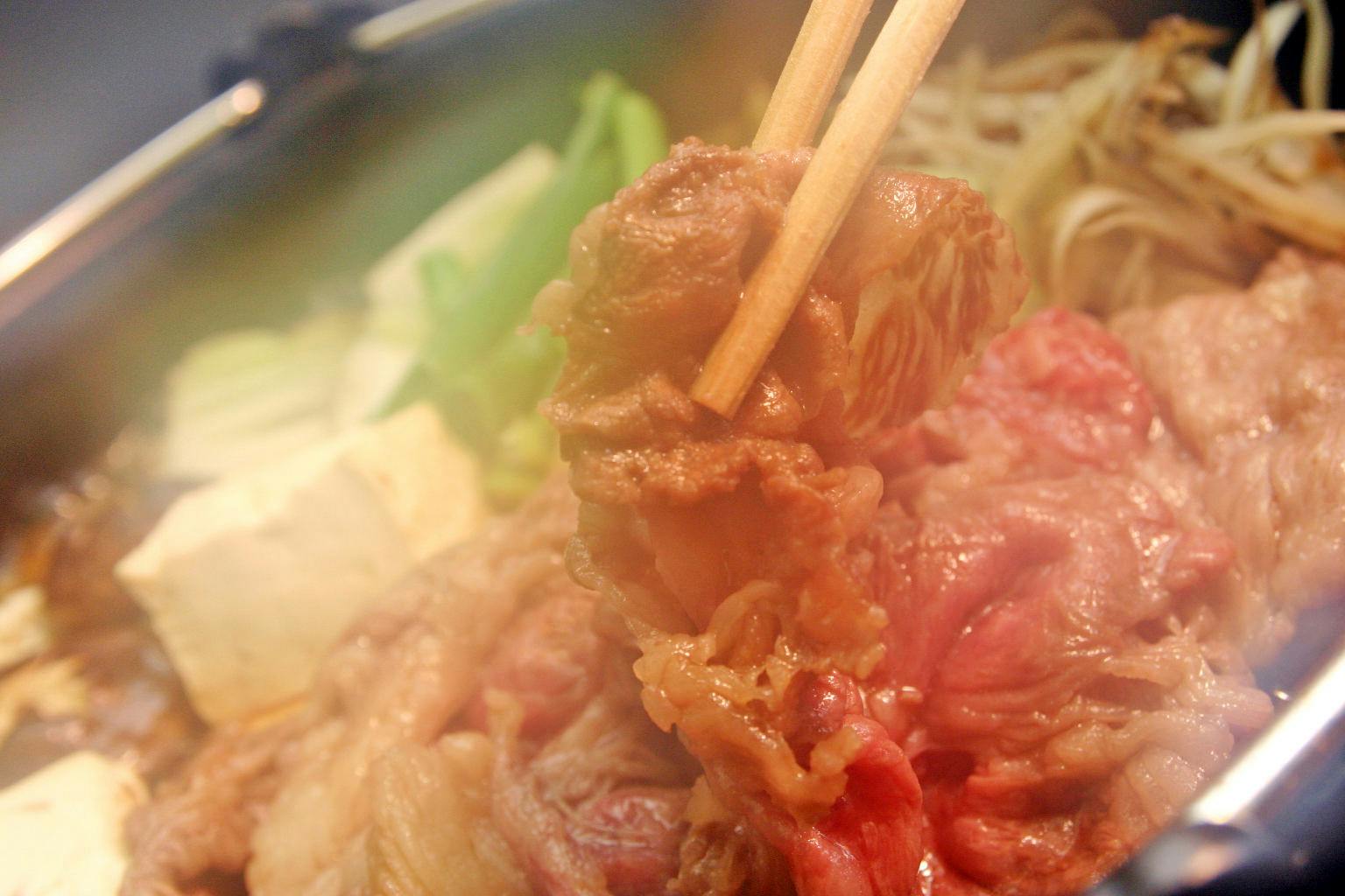 とろける美味さ☆但馬牛すき焼き