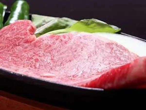 三重の高級食材「松阪牛ステーキ」を味わう<伊勢海老&鮑の船盛り付き>わがままプラン!