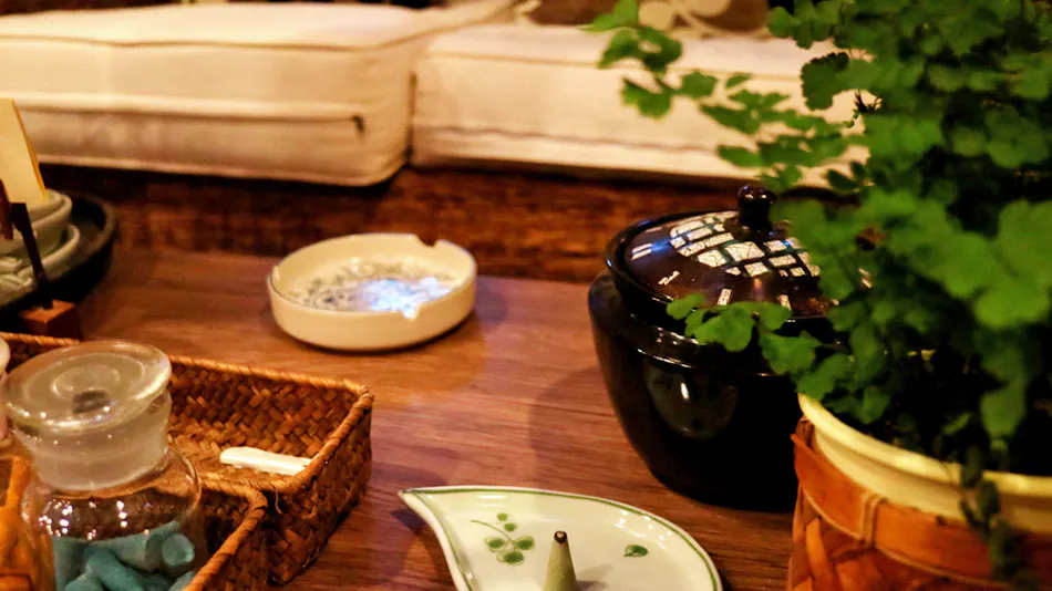 Small Asian Inn with Ocean View Rooms and Private Open-Air Bath Rakuyado Hanahana