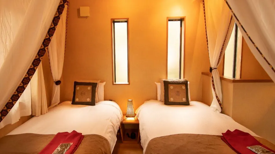Small Asian Inn with Ocean View Rooms and Private Open-Air Bath Rakuyado Hanahana