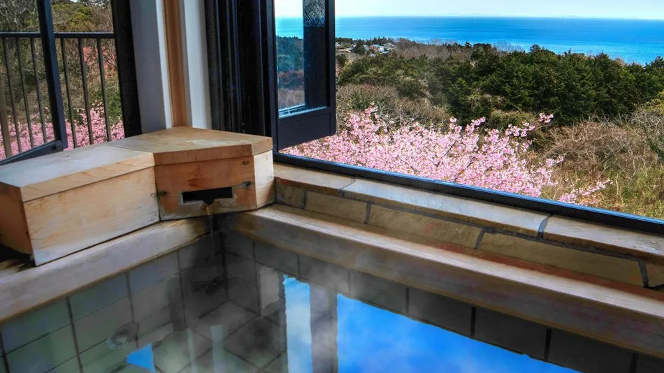 Small Asian Inn with Ocean View Rooms and Private Open-Air Bath Rakuyado Hanahana