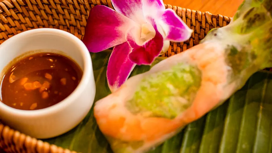 Small Asian Inn with Ocean View Rooms and Private Open-Air Bath Rakuyado Hanahana