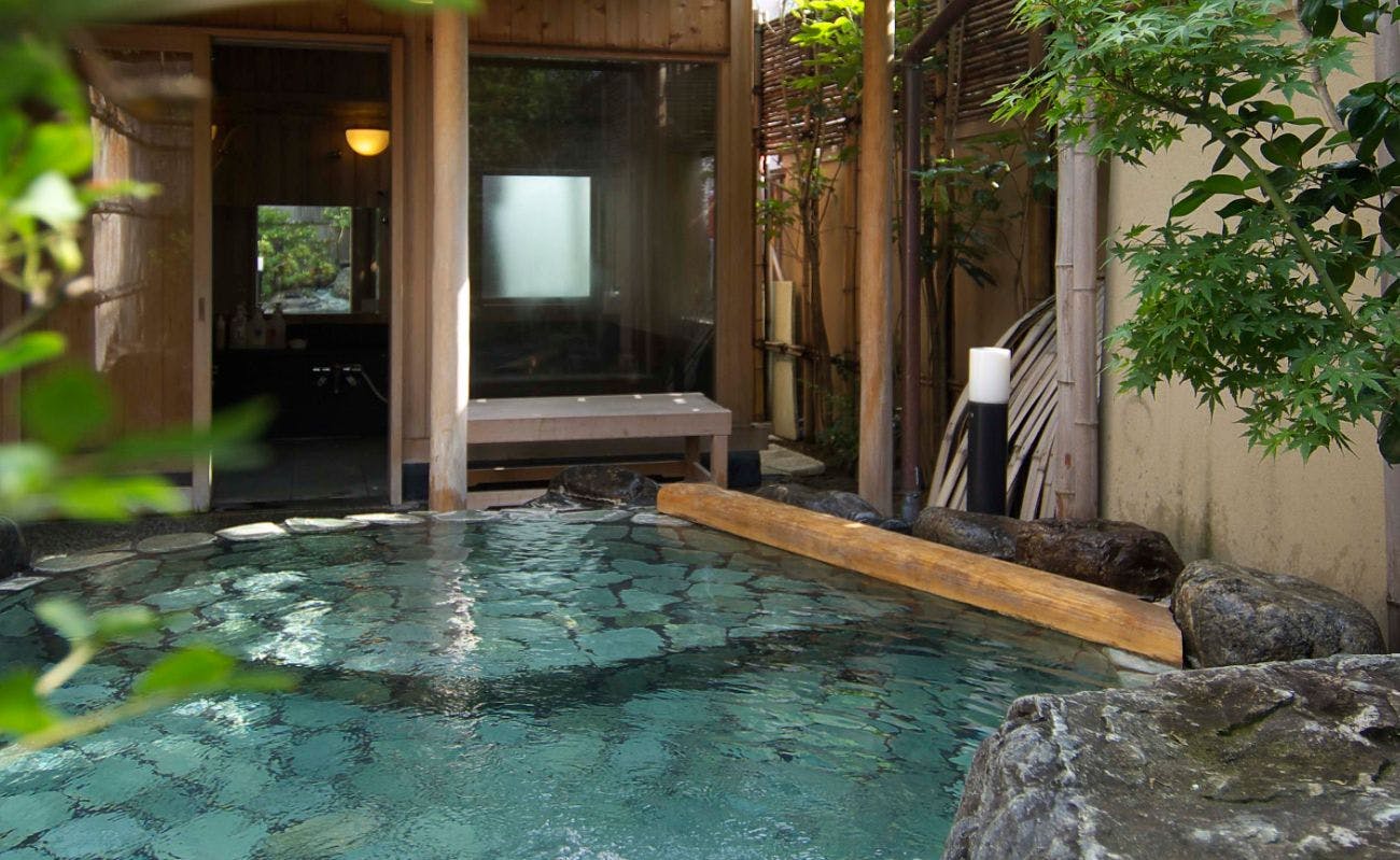 湯宿 和泉屋善兵衛