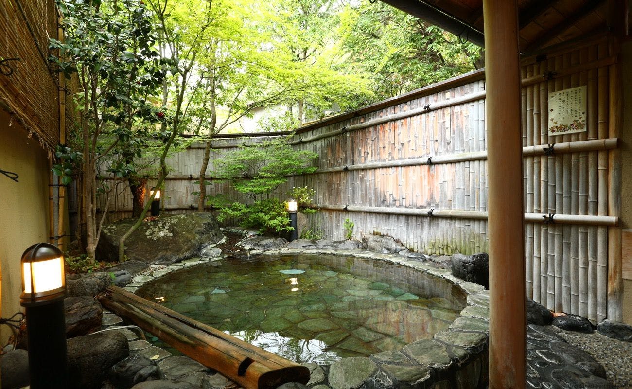 湯宿 和泉屋善兵衛