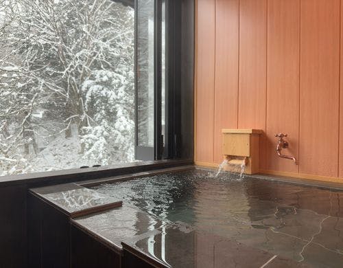 半露天風呂付二間続き客室