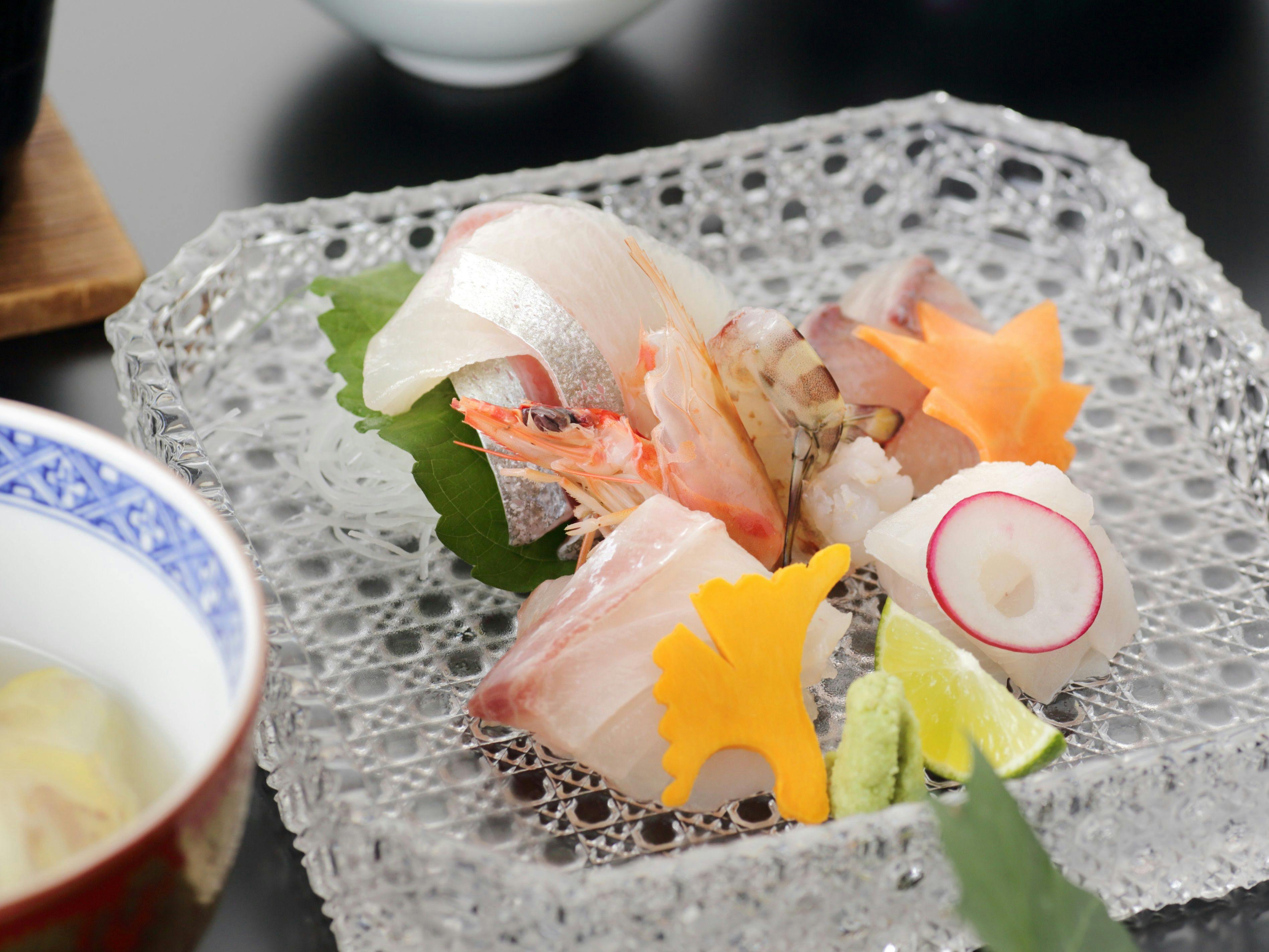 *季節の魚介のお造り(一例)