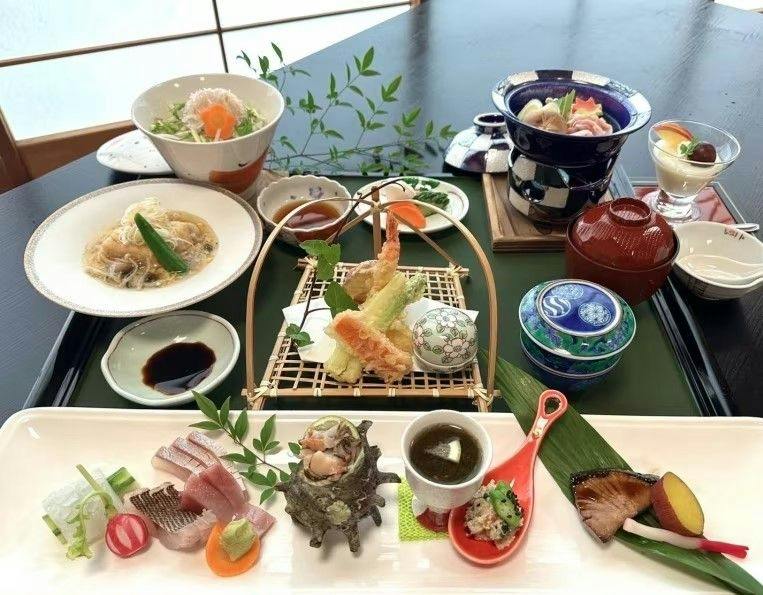 【初めての島旅】壱岐近海の魚介！壱岐豆腐！ひきとおし！島ならではの郷土料理を召し上がれ