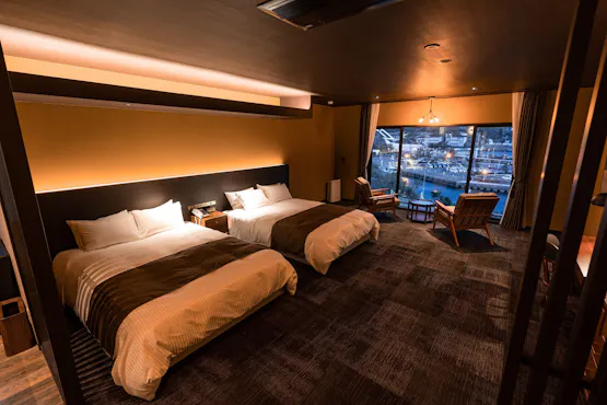 優しい間接照明にこだわったスイートルーム