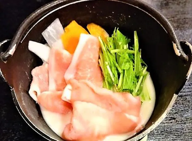 九重産「九重夢ポーク」の豆乳鍋