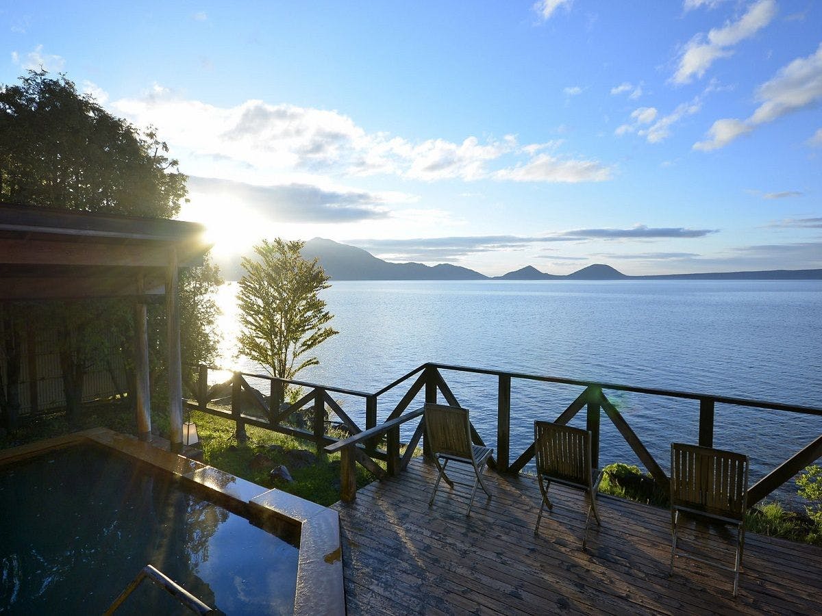 奥札幌の秘湯　湖畔の宿支笏湖　丸駒温泉旅館