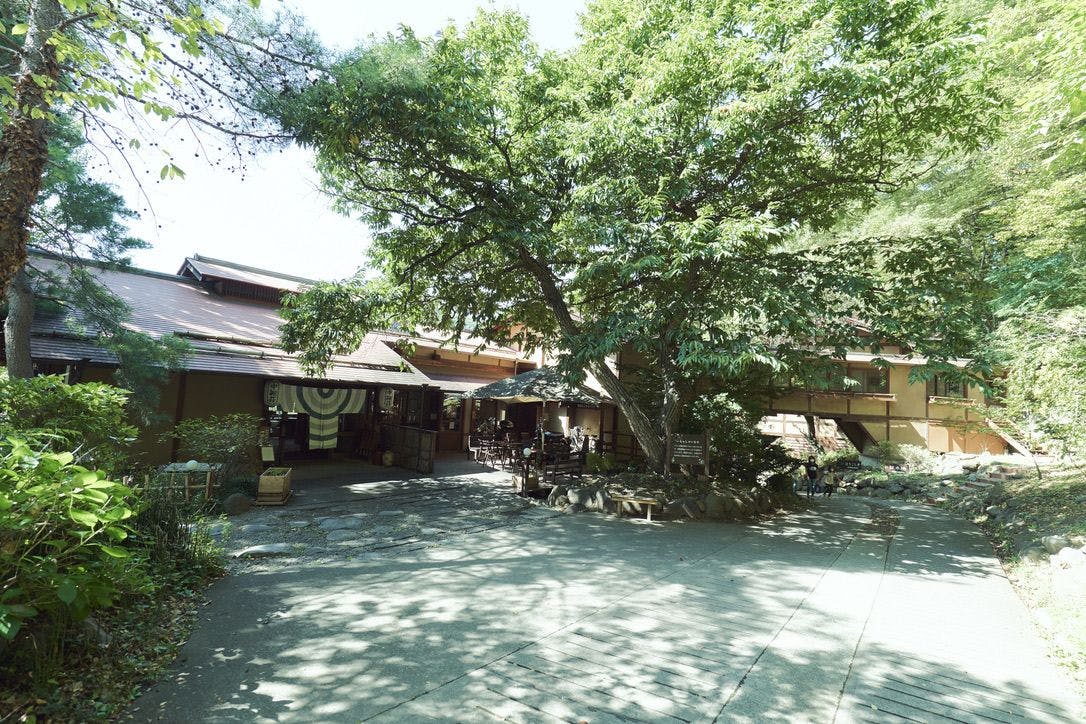 島崎藤村ゆかりの宿　中棚荘