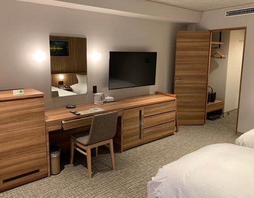 モダンツイン（シャワーブース）