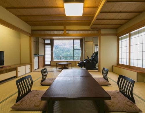 陶器の内風呂