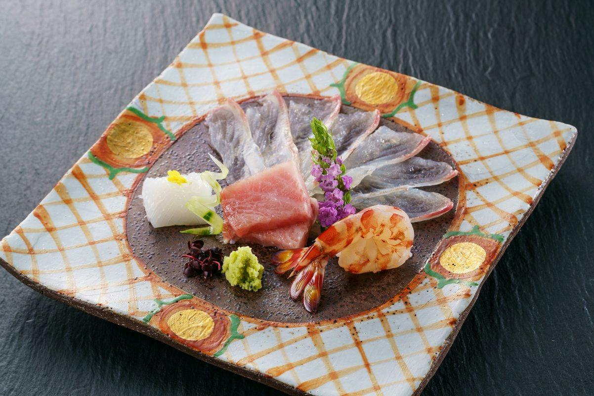 【日本海の恵み】のど黒（尾頭付き）オーナーシェフ　創作会席