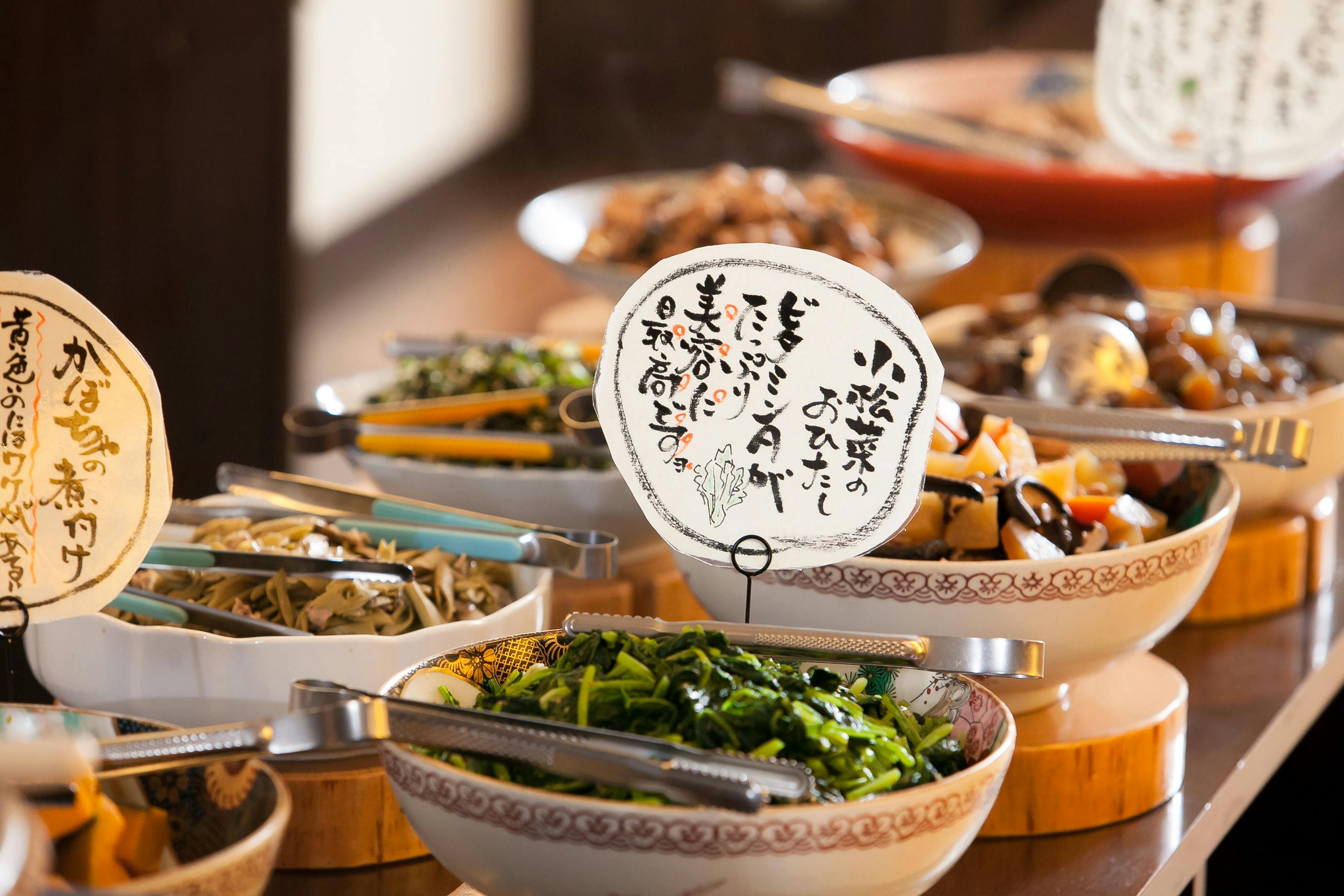 真心こめた美食の老舗宿 土佐御苑