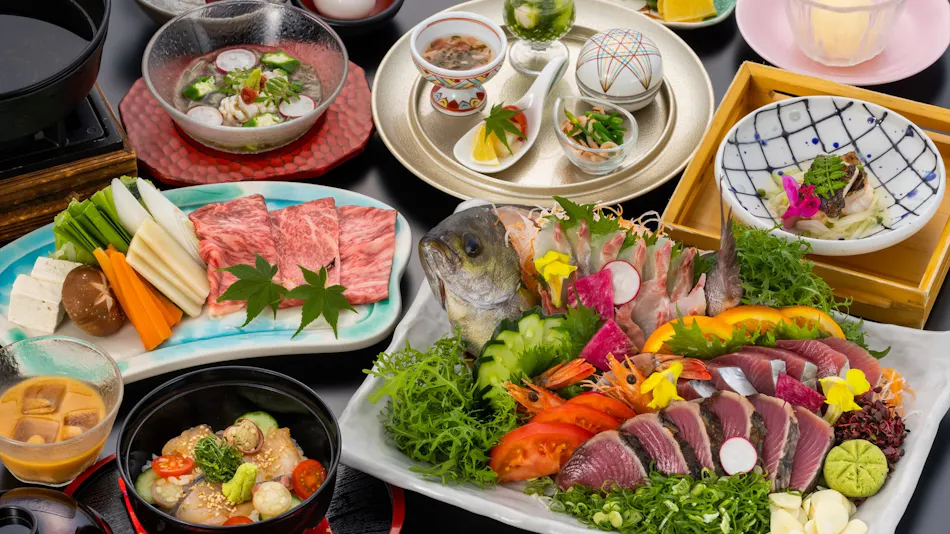 Tosa Gyoen: Traditional Inn with Heartfelt Gourmet Cuisine