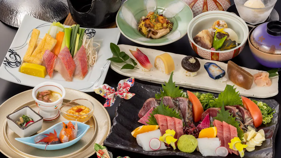 Tosa Gyoen: Traditional Inn with Heartfelt Gourmet Cuisine