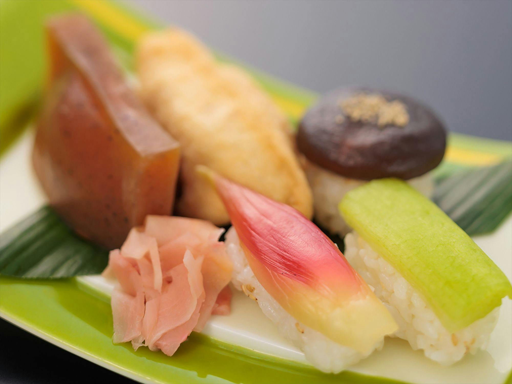 真心こめた美食の老舗宿 土佐御苑