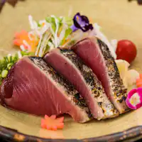 名物・鰹のタタキ