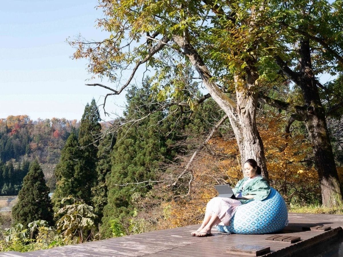 【น้ำพุร้อนทำงานระยะไกล】