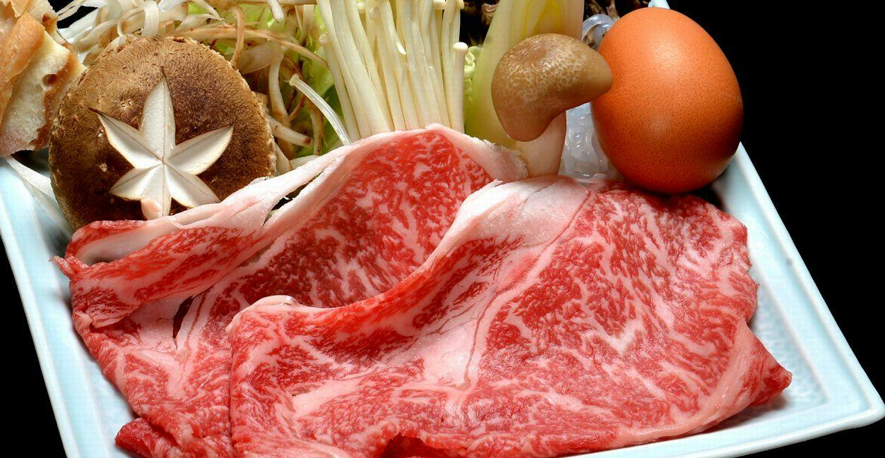 「極上素材」と、「最高の技」を・・・新潟牛すき焼き