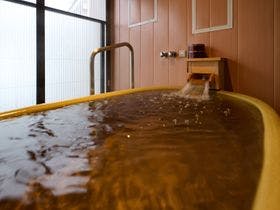 源泉湯の宿　かいり