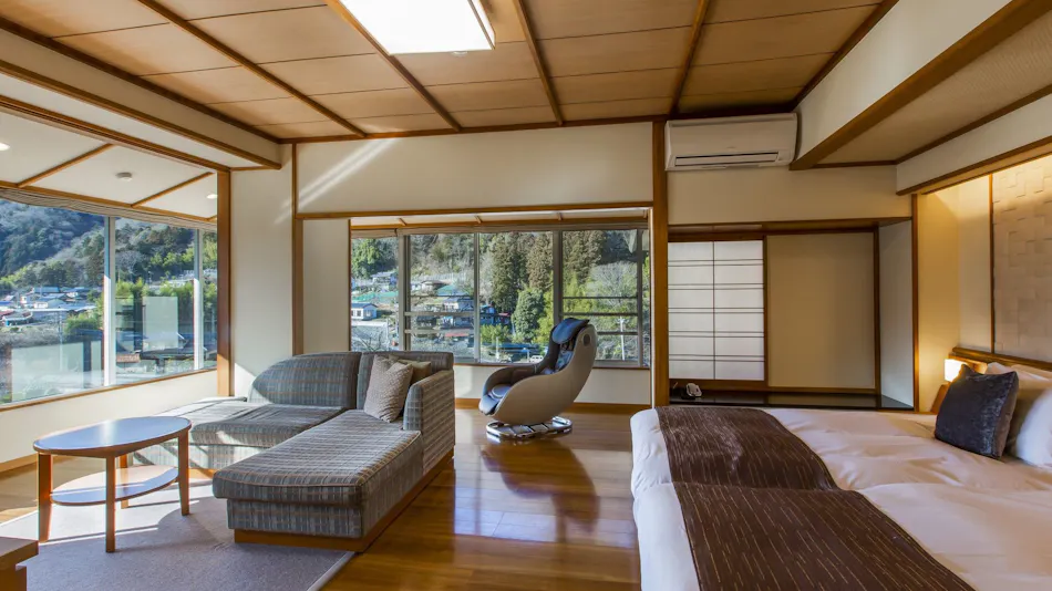 Shimobe Hotel