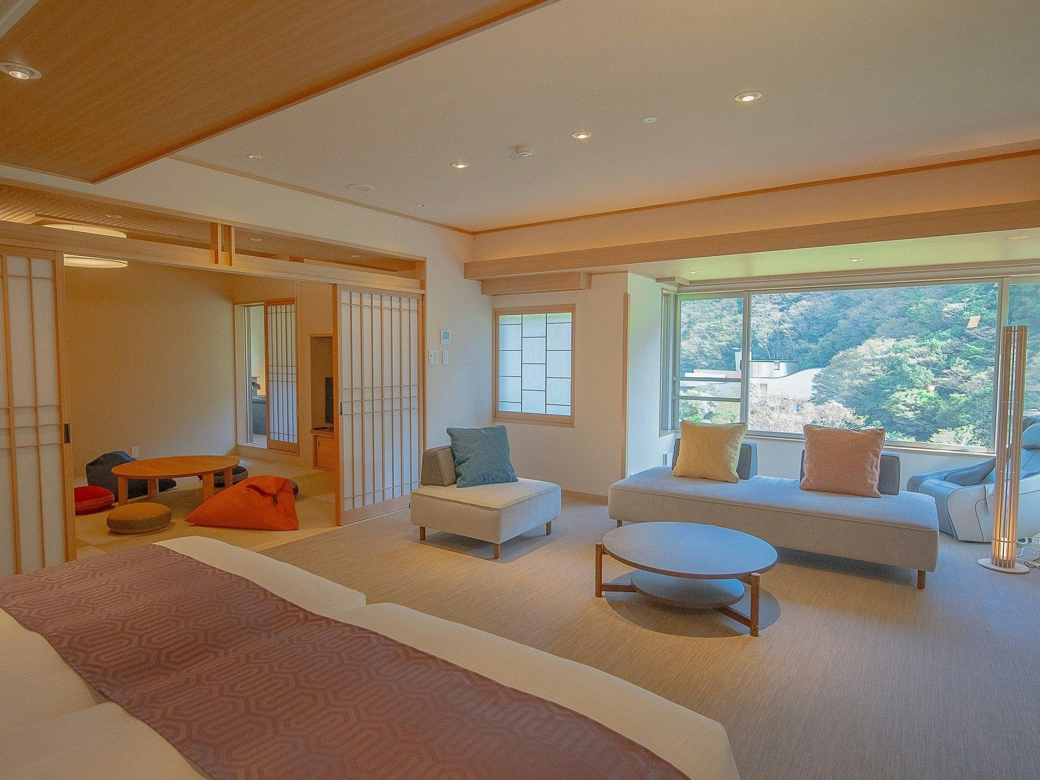 Shimobe Hotel