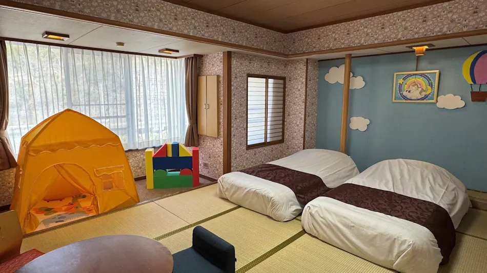 Shimobe Hotel