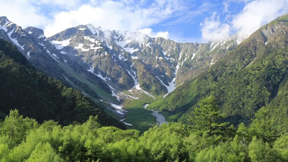 THE PARKLODGE Kamikochi (Formerly Mountain Lodge Gosenjaku Lodge)
